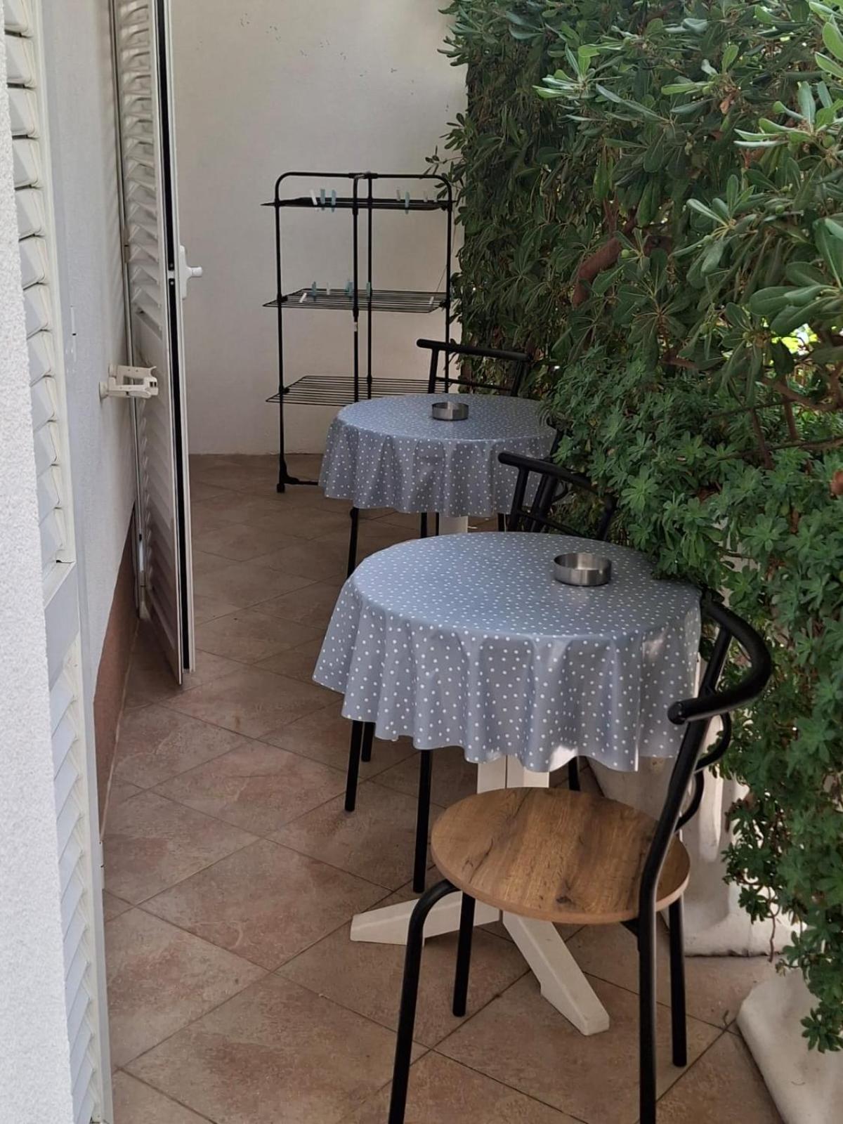 Apartments Mirjana Makarska Rum bild